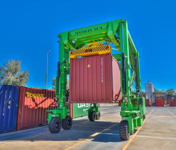Recherche un(e) associé(e) spécialiste du monde financier pour participer à notre projet industriel. image 1