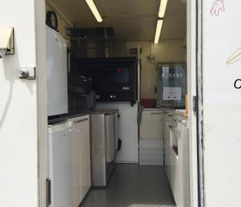À céder Camion pizzas, food-truck bon état. image 2