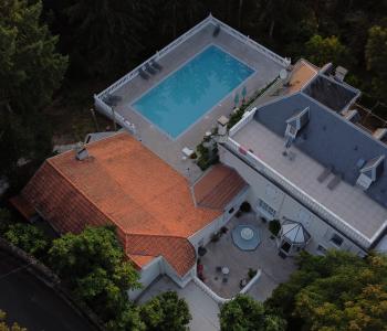 À céder magnifique hébergement de tourisme à fort potentiel image 1