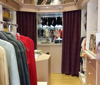 Commerce de lingerie Pézenas