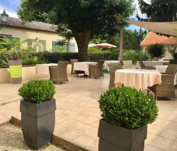 A CÉDER RESTAURANT HOTEL DE CHARME RENTABLE ; RÉGION DORDOGNE image 1