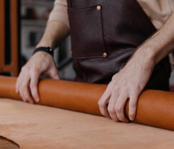 Création d'un atelier de confection de meubles en cuir en Isère recherche associé(e). image 2