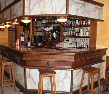 Vends bar-brasserie pizzeria, fond de commerce+ murs. image 0