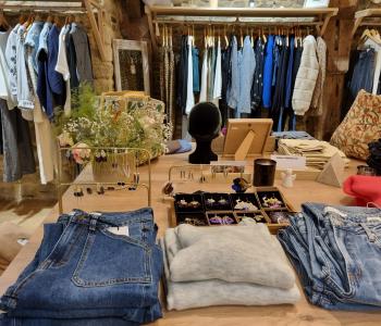 Habillement, textiles, accessoires Vannes