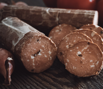 Recherche associé(e) pour société qui vend des saucissons/steaks végans en France. image 0